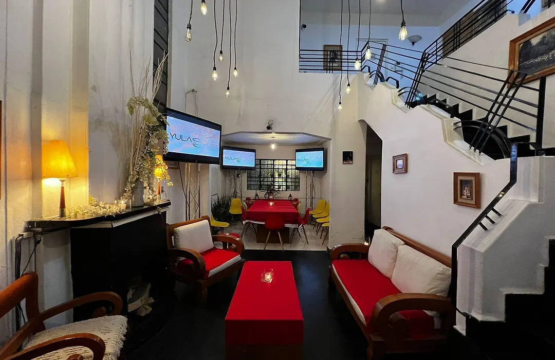 Hostal Roma Condesa-1